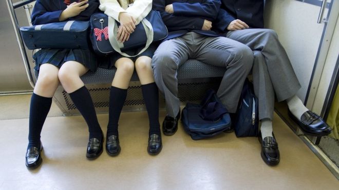 manspreading cristal homme féminisme transports